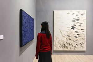 Tina Kim Gallery & <a href='/art-galleries/kukje-gallery/' target='_blank'>Kukje Gallery</a>, Art Basel in Hong Kong (29–31 March 2018). Courtesy Ocula. Photo: Charles Roussel.
